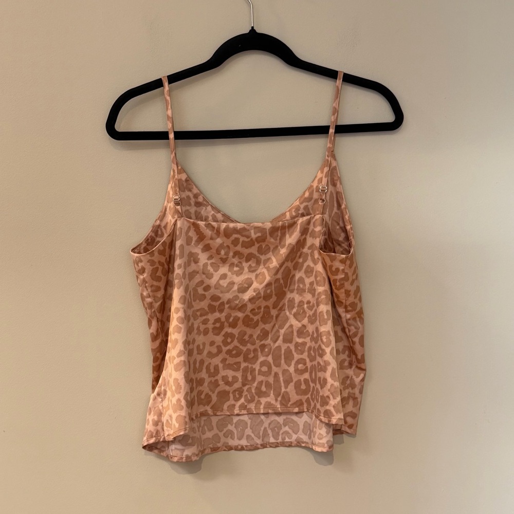 Express Leopard Tank Top - Picture 2 of 6